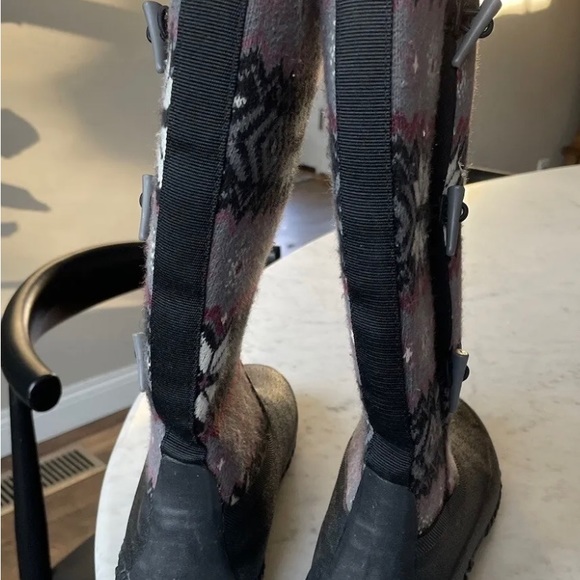 LaCrosse Women’s Boots Size 8.5 Myrick Snowflake Black Pink White  14” Tall - Picture 3 of 6